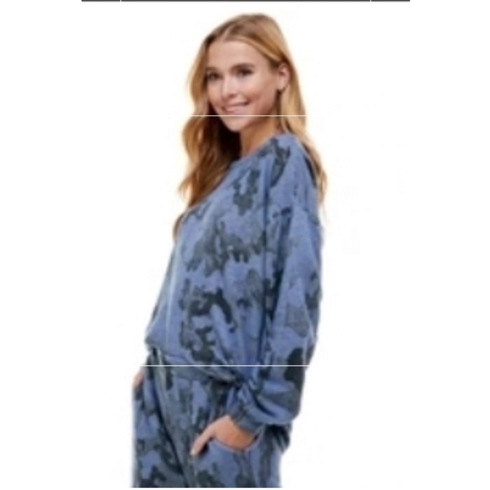 T-Party 2piece Hand Stamp Long Sleeve Top & Matching Jogger Set Blue Black NWT